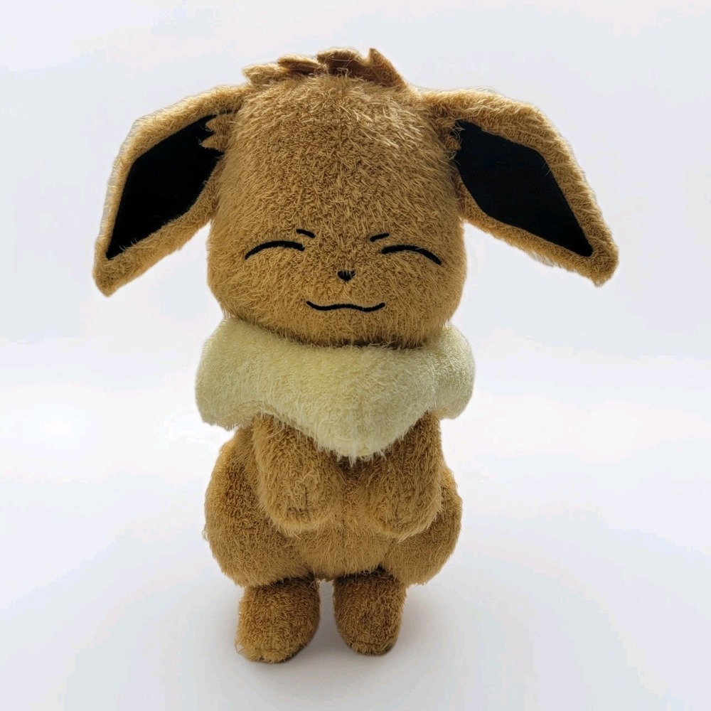 Eevee Pokemon Banpresto 2018 Plush 12" Fuzzy Toy Doll Japan Import Hanger - Picture 1 of 13